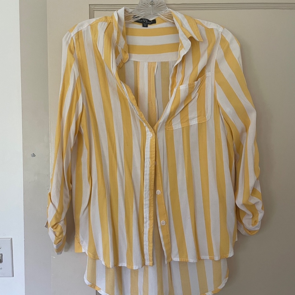 Velvet Heart Yellow and White Striped Button Down Shirt